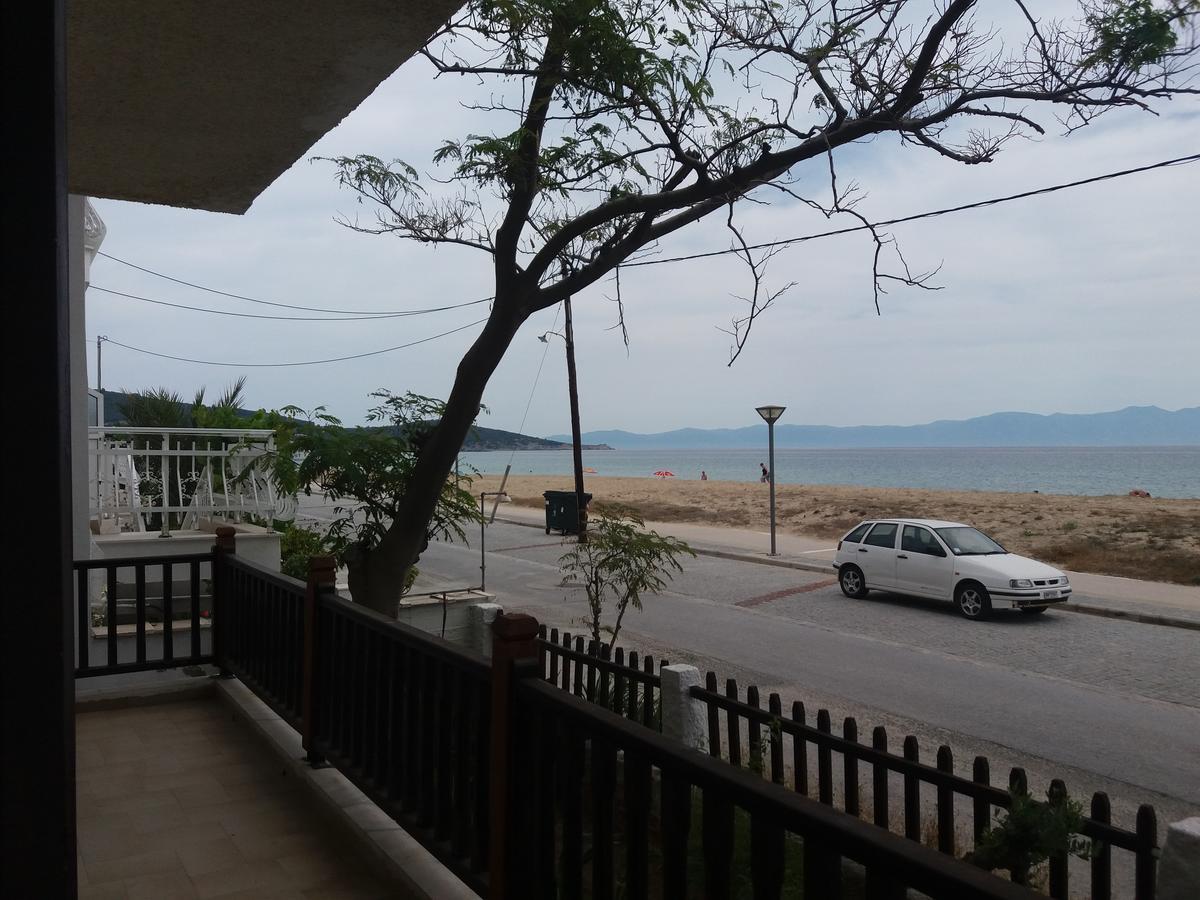 House Kosmas On The Beach Sarti Ngoại thất bức ảnh